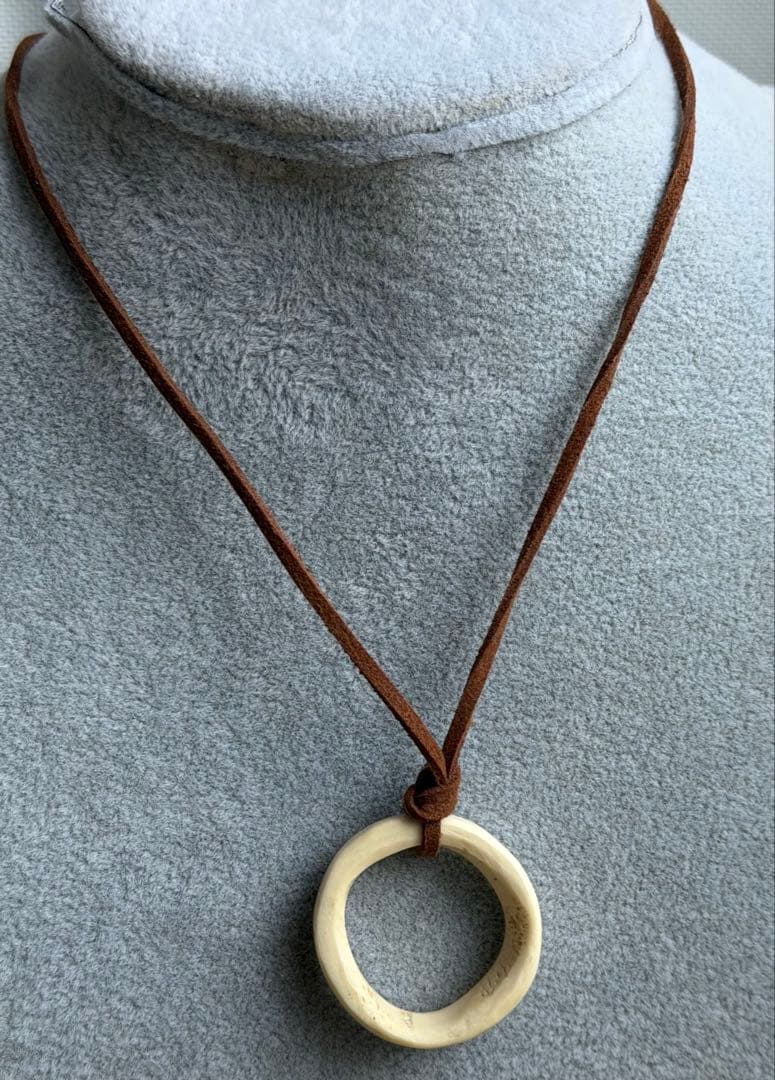 古鯨骨　リング・ペンダント