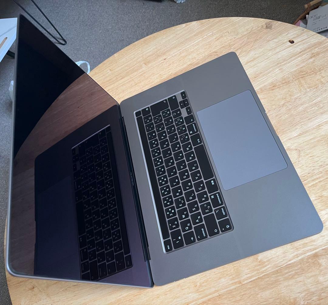 MacBook Pro 2019 32GB 1TB ストレージ