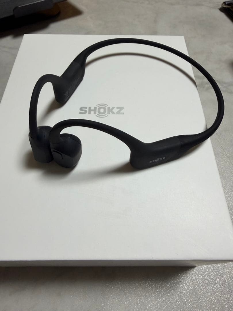 shokz open run mini 骨伝導 ワイヤレス イヤフォン