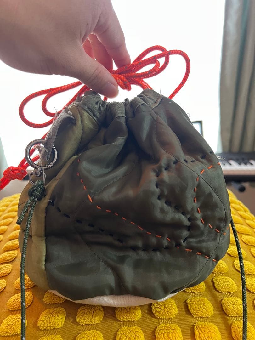 ハンドメイドショルダーバッグ　　巾着袋