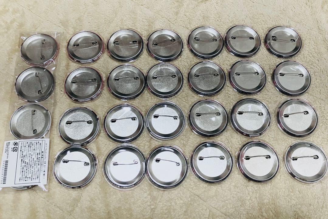 あくび・でもんすぺーど デビュー記念グッズ