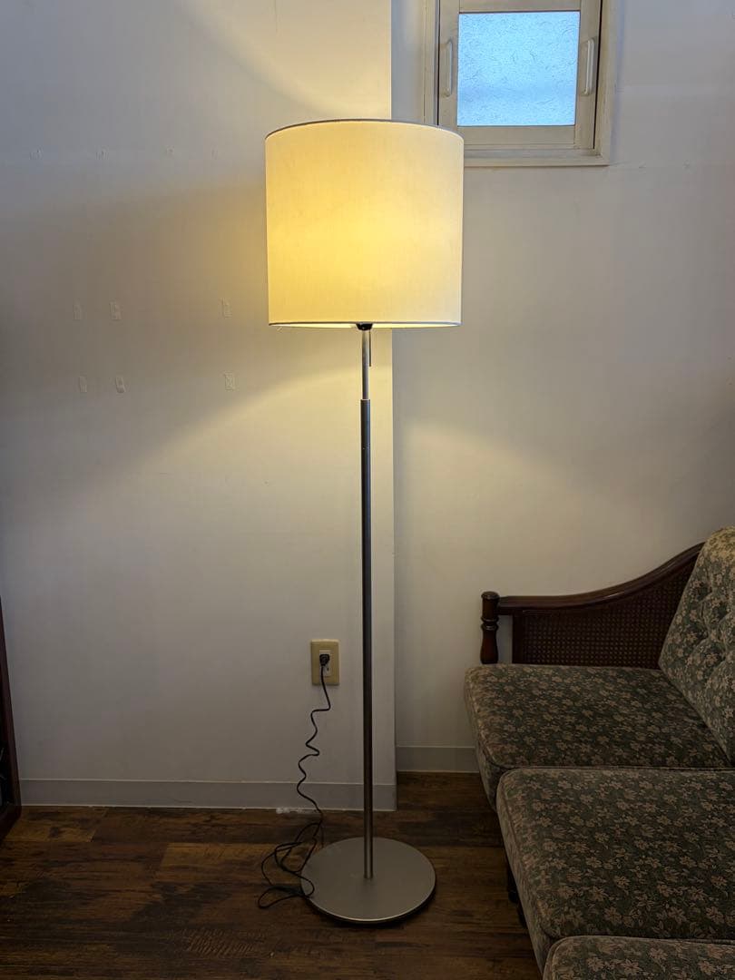 ヤマギワ　yamagiwa スタンドライト フロアランプ 間接照明 モダン照明