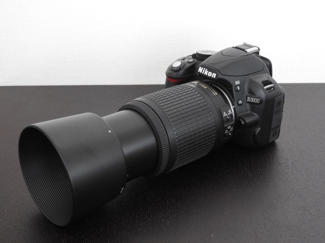 Nikon D3100 15-55mm 55-200mm レンズ S数4100回