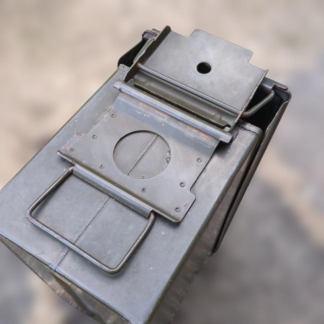 米軍放出品　N335装薬・M557信管　保管輸送弾薬箱　ベトナム戦争使用品