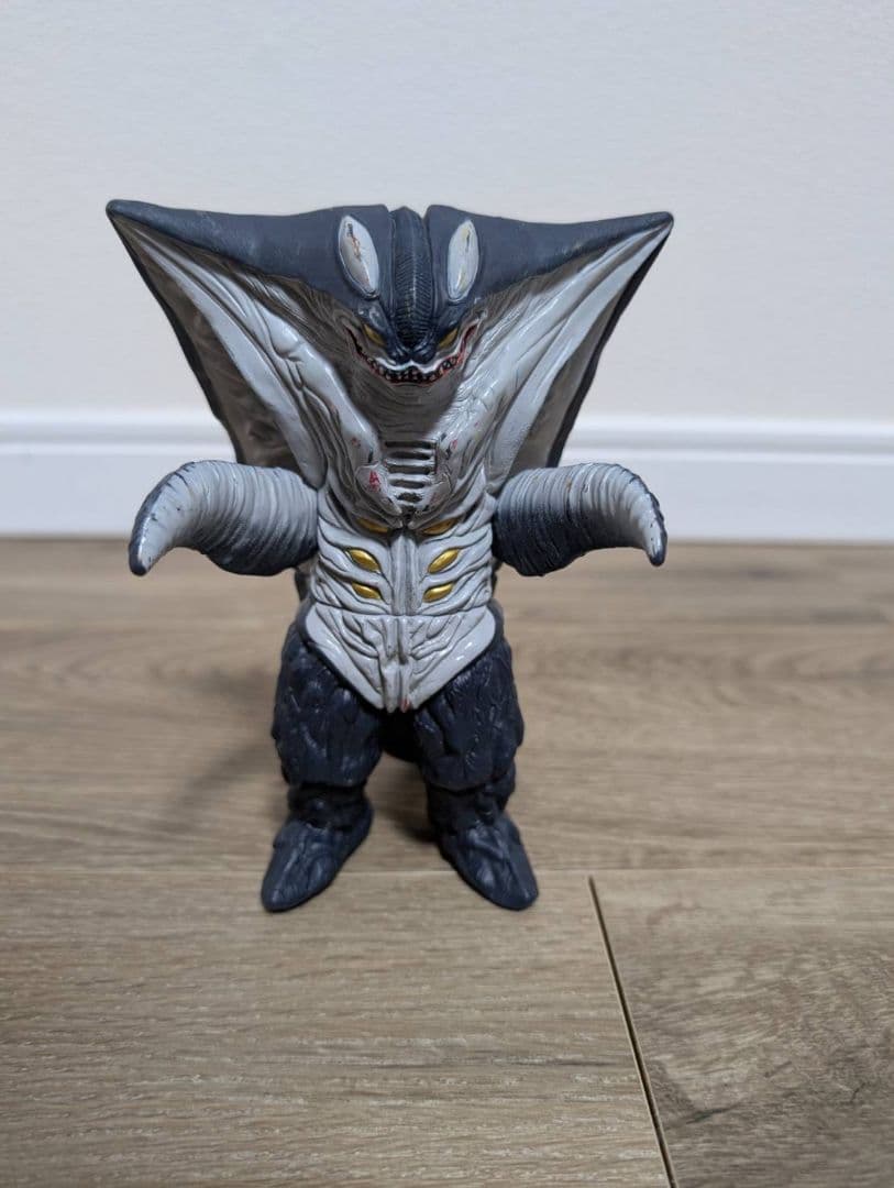 当時モノ＆ほぼ初版【俺のおもちゃ箱】ウルトラ怪獣大集合18体