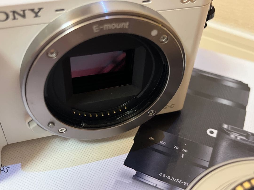 SONY α6000 Wズームレンズキット元箱予備バッテリー付