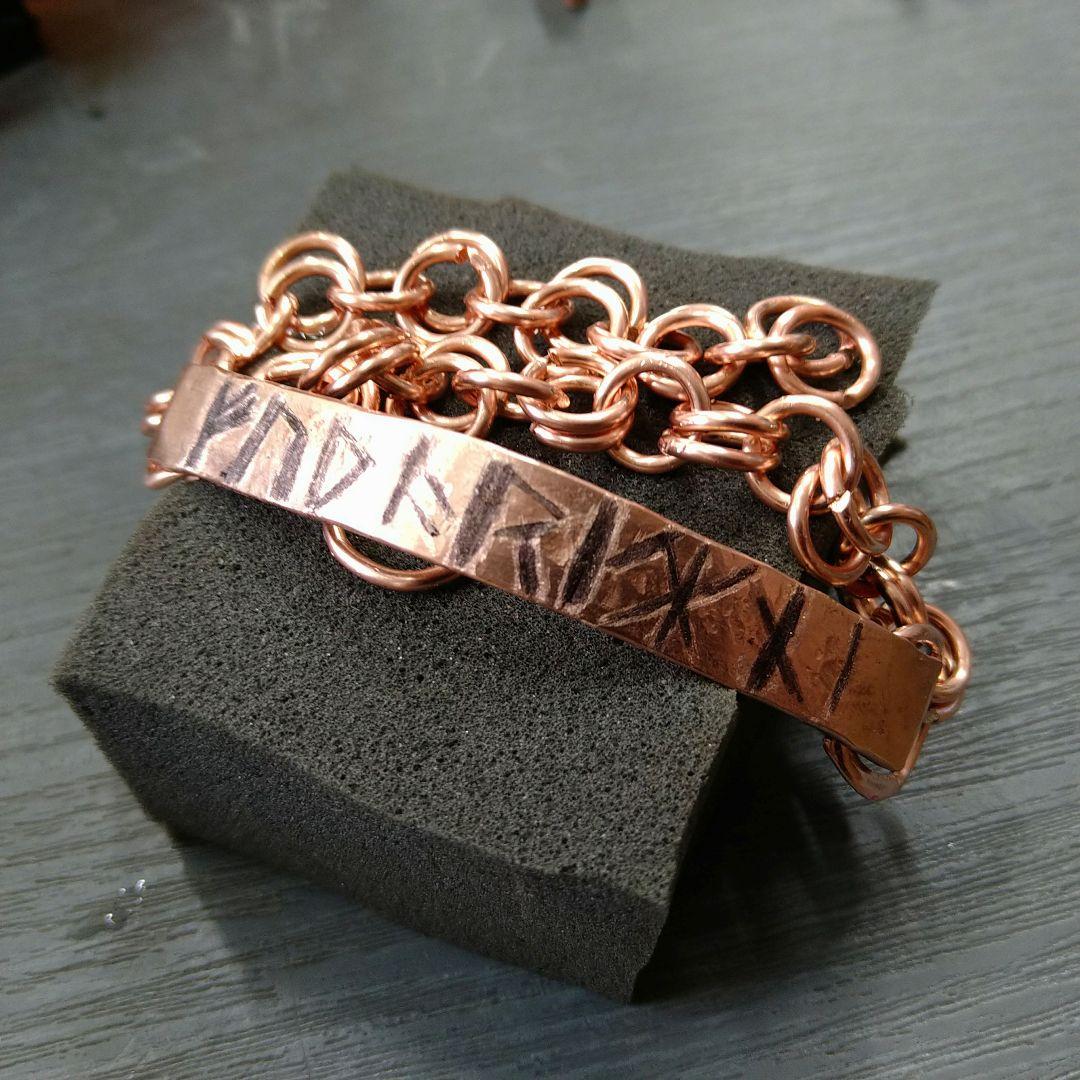 国産　純銅　銅ブレスレット　ルーン文字