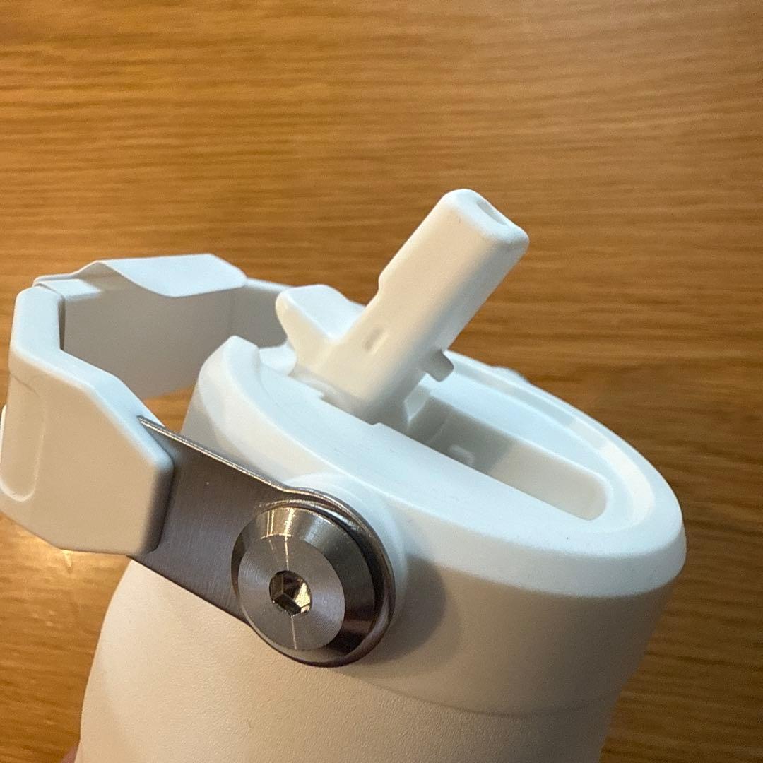 日本未発売 スタンレー エアロライト最新作 ストロータイプ 24oz