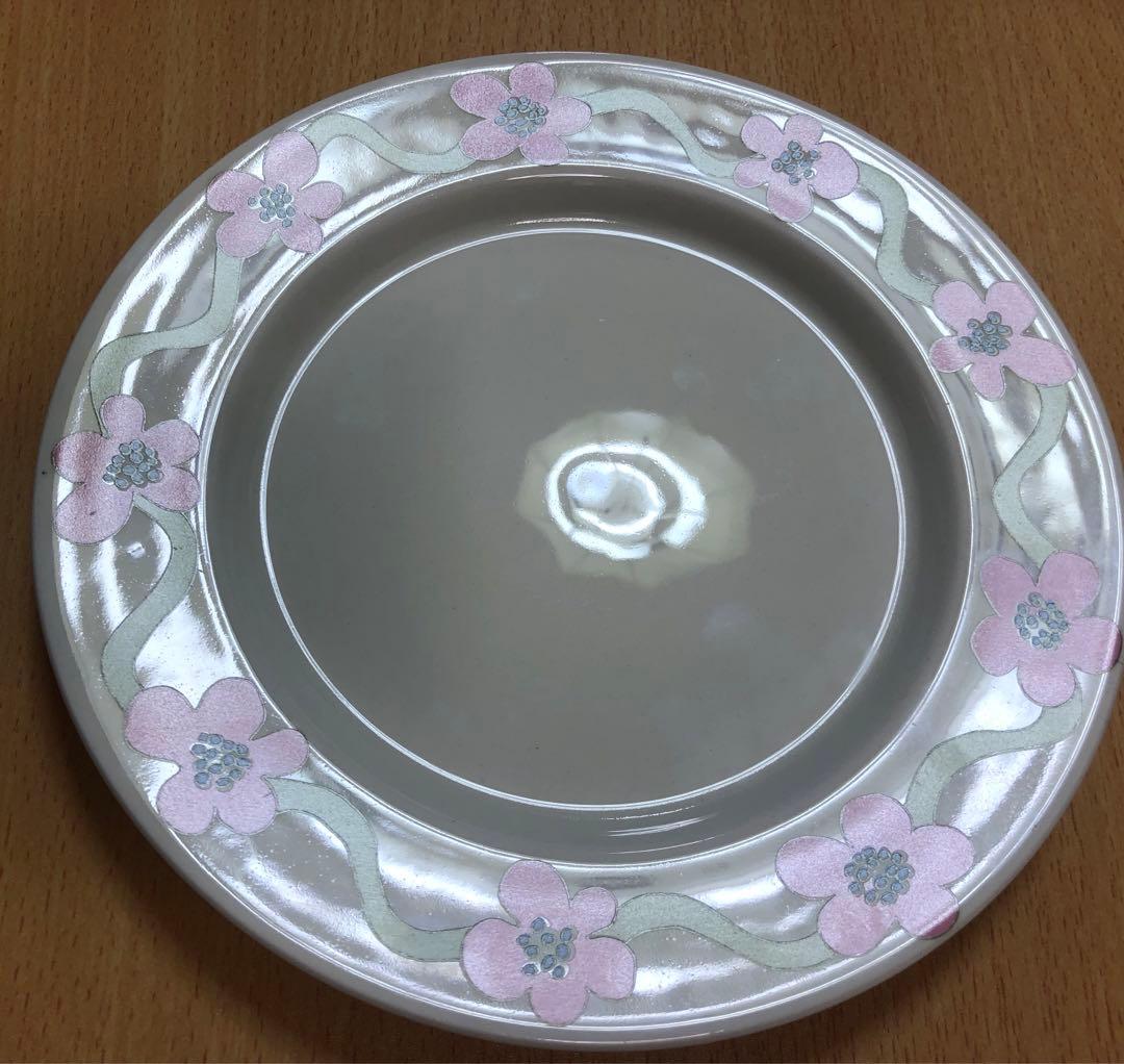 ARABIAアラビア　Villiruusu（ヴィッリルース）花柄のケーキプレート