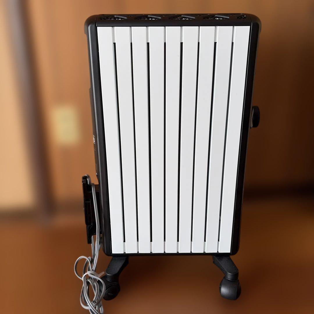 美品　デロンギマルチダイナミックヒーター　8-10畳　2025.1月購入