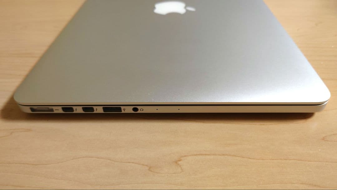 MacBook Pro 13インチ Early 2015 8GB 121GB