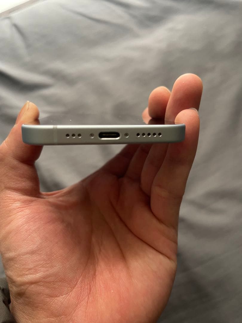 Apple iPhone 15 ホワイト 128GB 本体