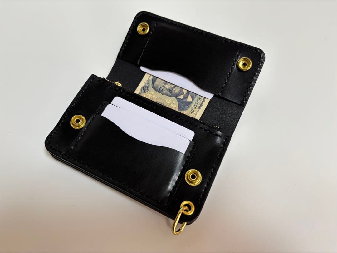 Staryan 黒　　ヌメ革ロマネスク　トラッカーウォレット　三層　真鍮