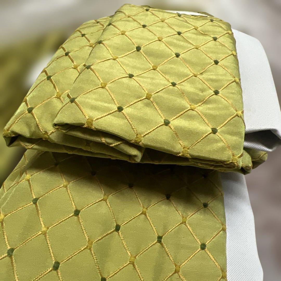 フジエテキスタイル　タフタコレクション(良質遮光裏地付きカーテン)