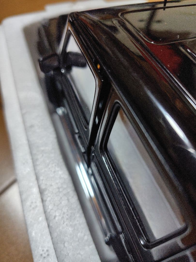 【絶版品】オートアート　1/18メルセデスベンツ　G500L ゲレンデ