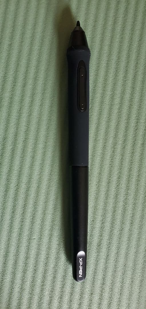 XP-PEN Artist 15.6　液晶タブレット
