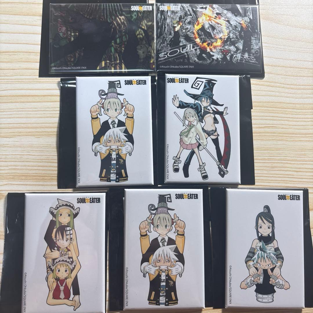 ソウルイーター　マカ　ブラックスター　椿　キッド　クロナ　原作画　缶バッジ　限定