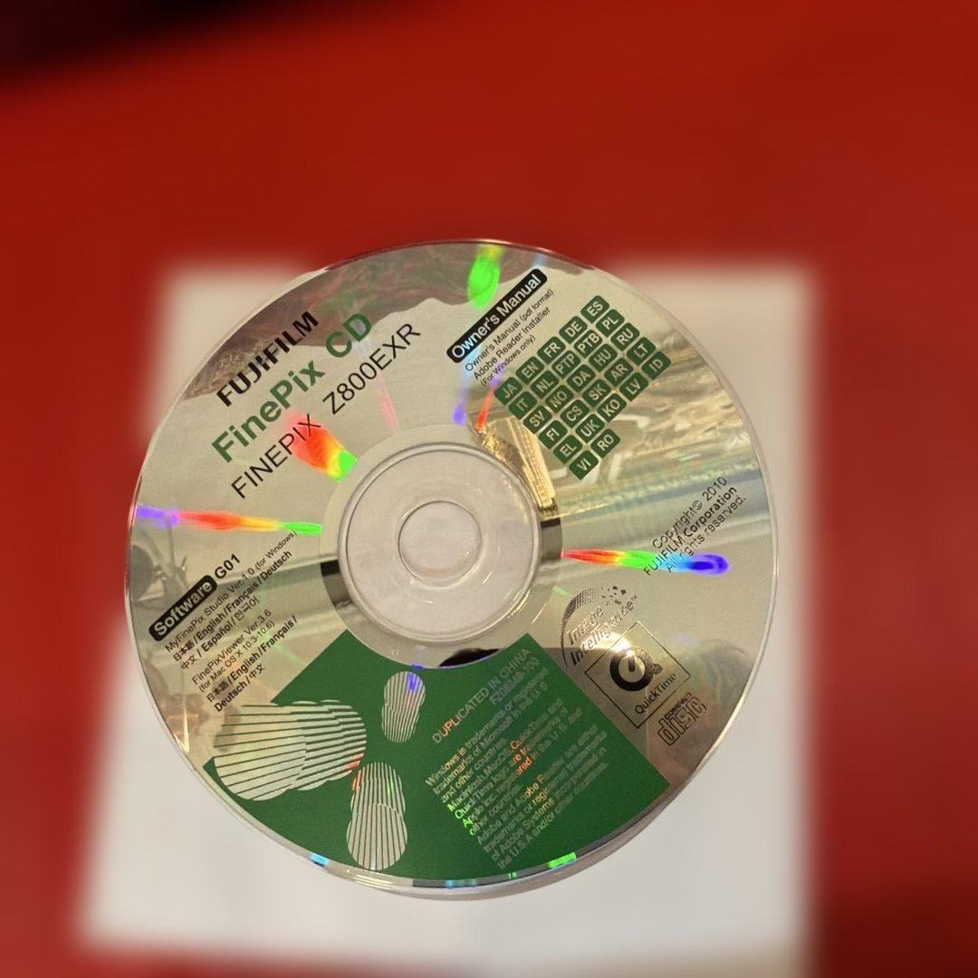 Fujifilm FinePix Z レッド