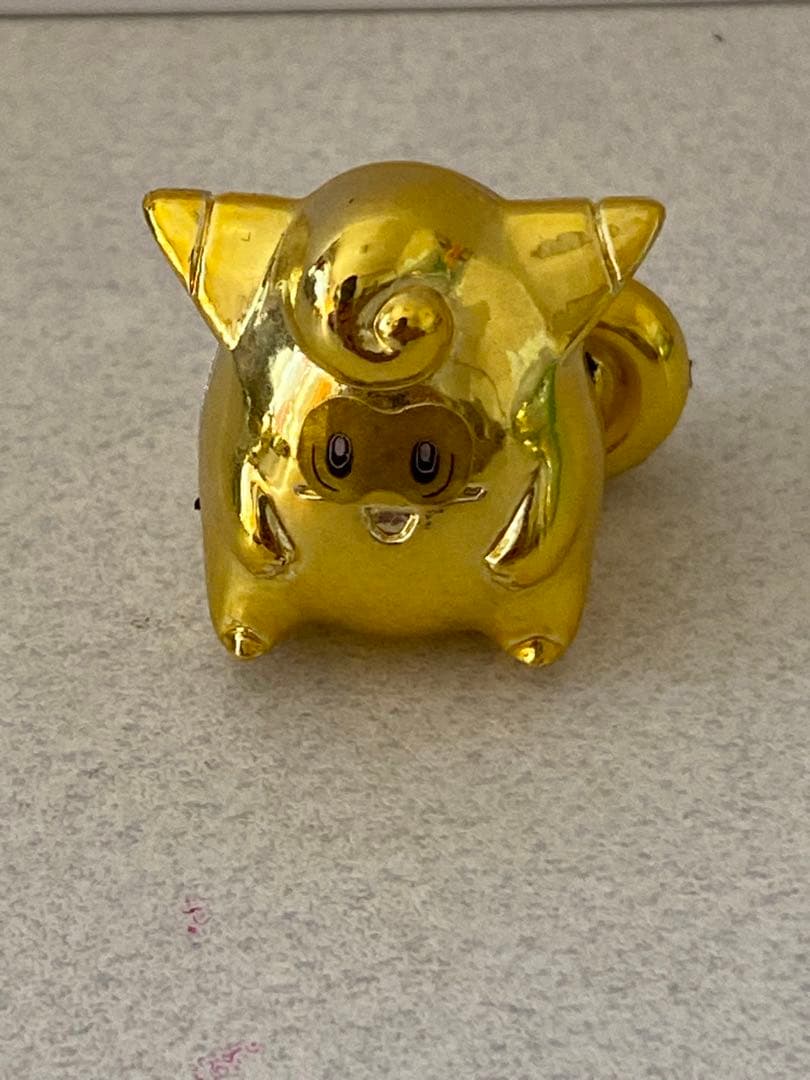 初代　ポケモン　ピカチュウ　ピッピ　カイリュー　サンダー　金色　フィギュア　レア