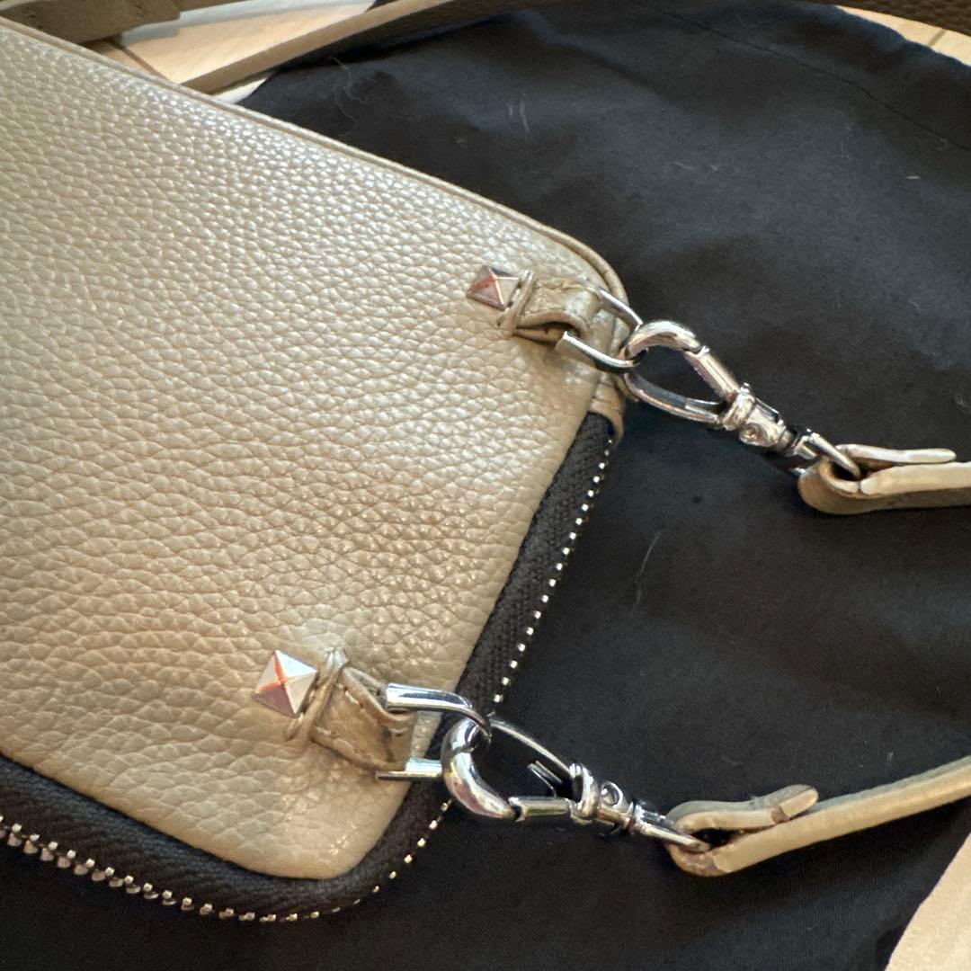 BANDOLIER スマホケース グレージュiphone15pro ポーチセット