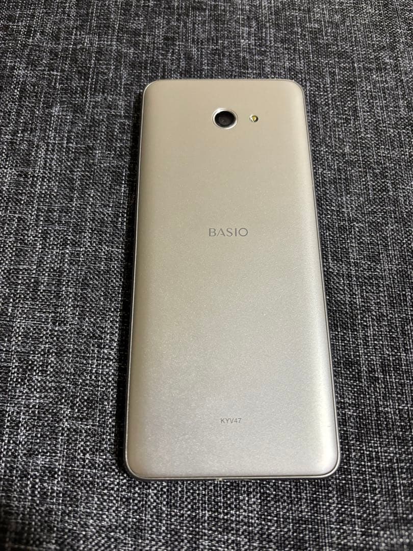 カミズ様 BASIO4 AQUOS