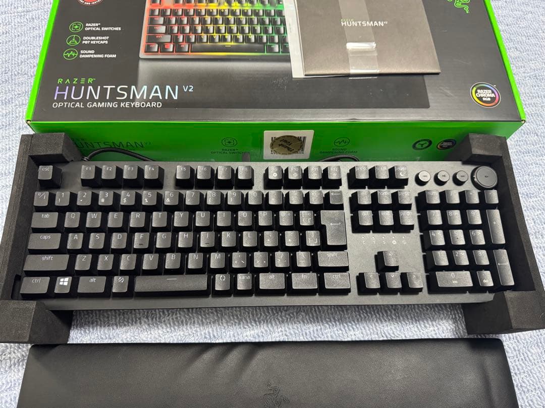 Razer Huntsman V2 【リニア光学式】日本語配列
