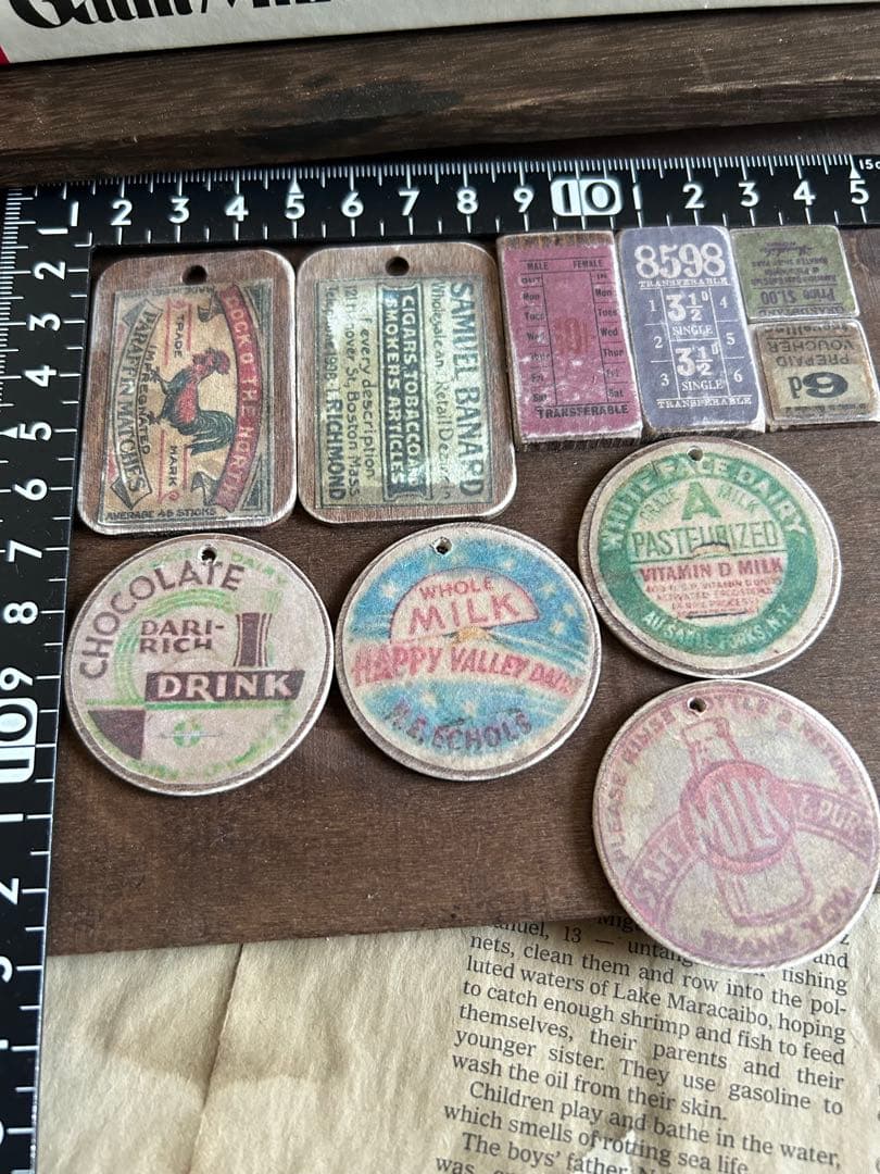 レトロウッドタグミルクキャップなど10枚No.181