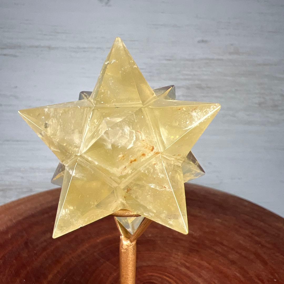 天然石　マカバスター　シトリン　台座付き