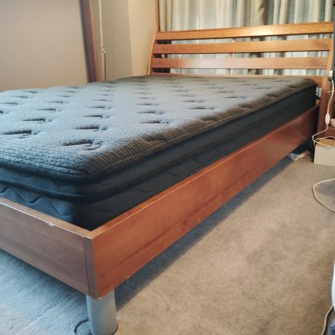 【オギコ】BoConcept ボーコンセプト ダブルベッド ベッドフレーム