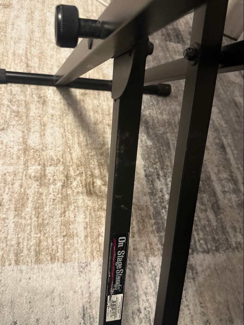 りえぴょんさん専用 Yamaha PSR-E323 電子キーボード スタンド付き