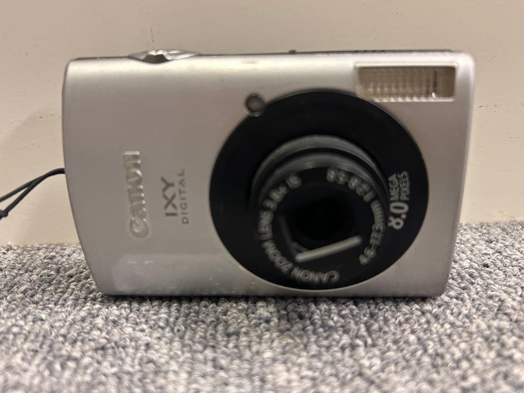 Canon IXY DIGITAL 8.0メガピクセル