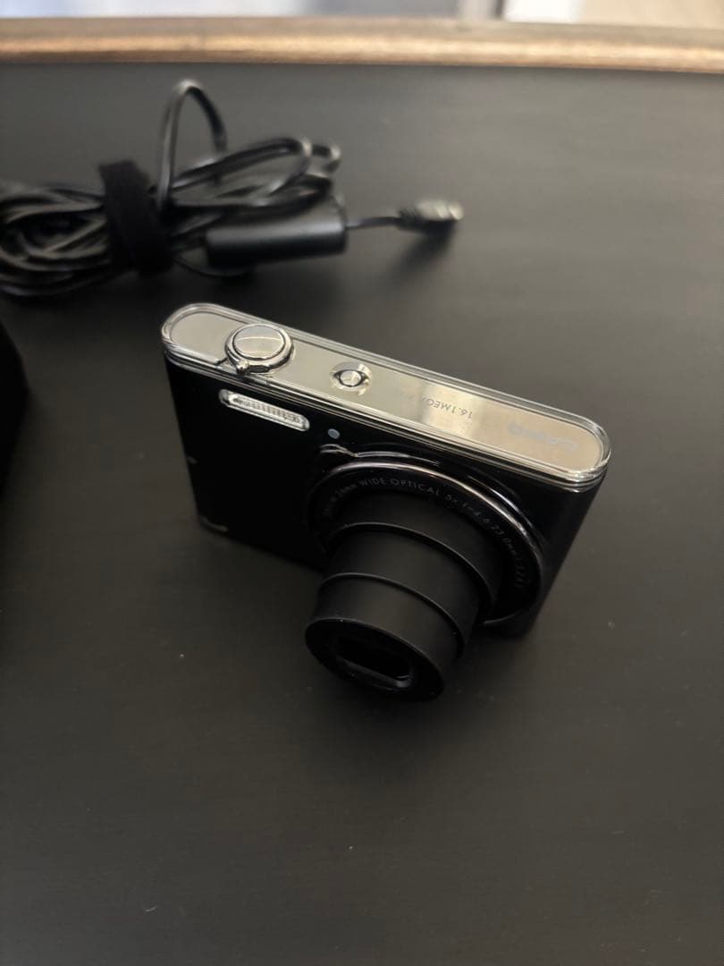 デジタルカメラ CASIO EXILIM 1.6MEGA PIXELS EX-JE10