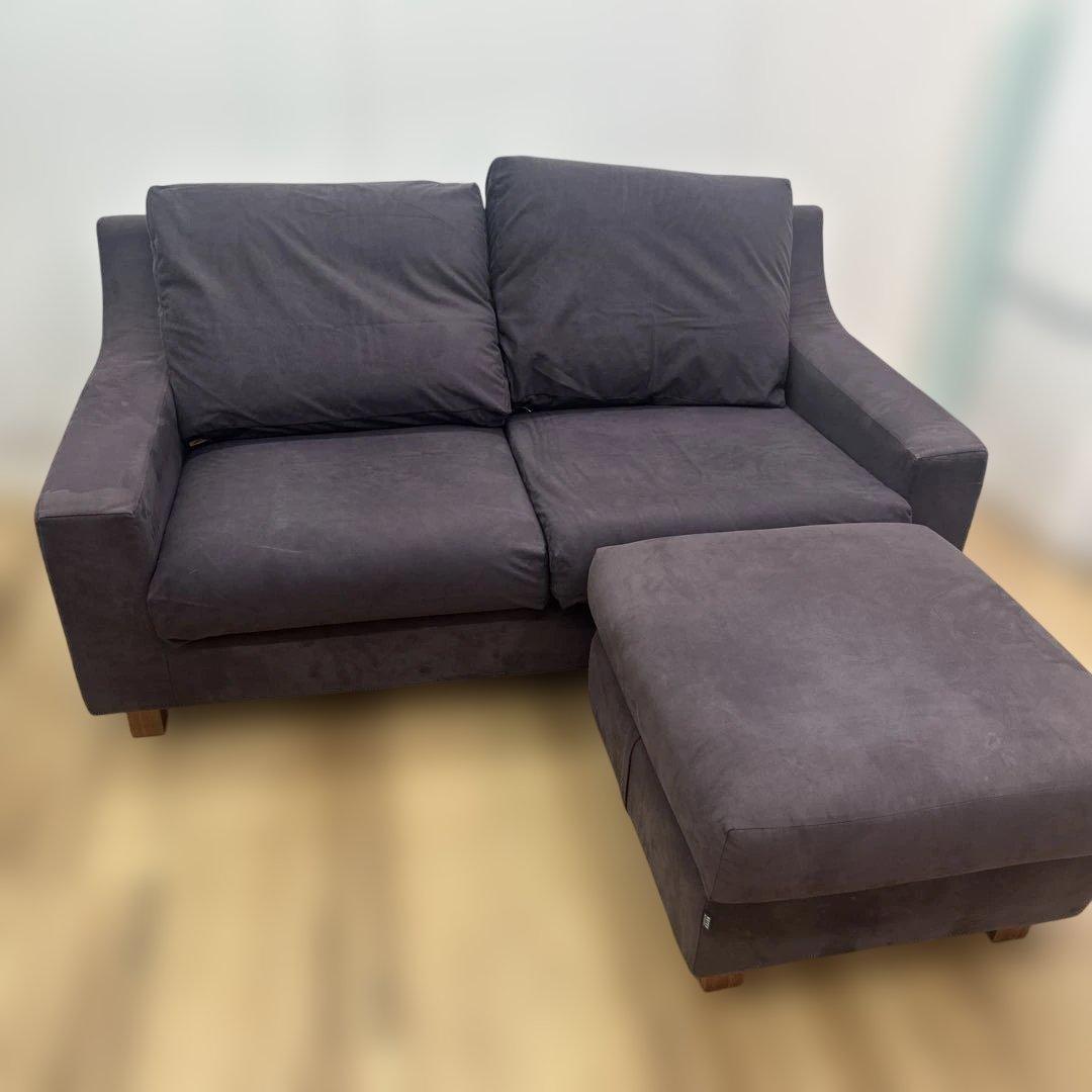 NOYES 2人掛けソファー　レア色　紫　布製　カウチソファー　オットマン付き