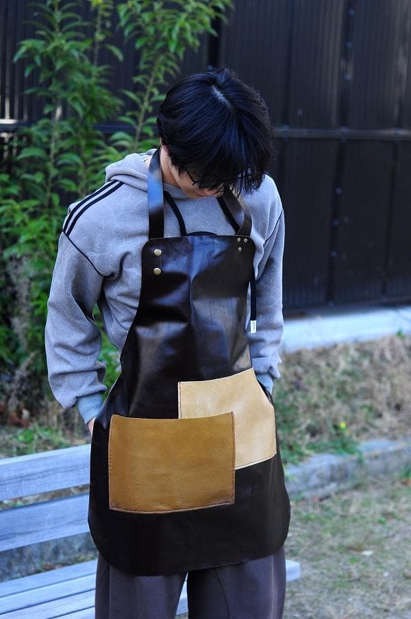 本革　エプロン 工房作業、DIY、ガーデニング、カフェ・美容師・革作業・木工