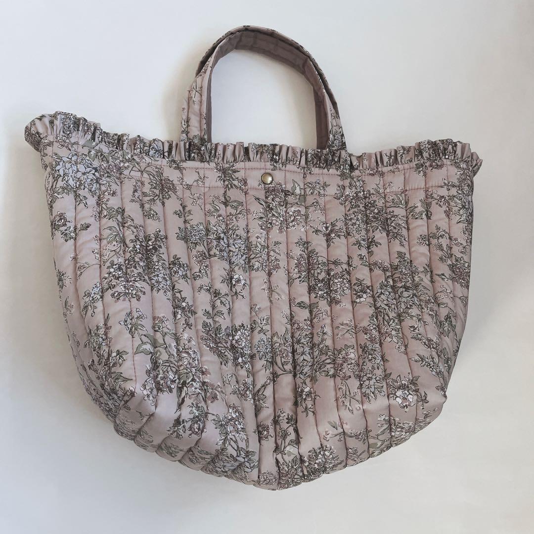 punchan様オーダー 特大キルトフリルトートバッグ　セリーヌミストラベンダー