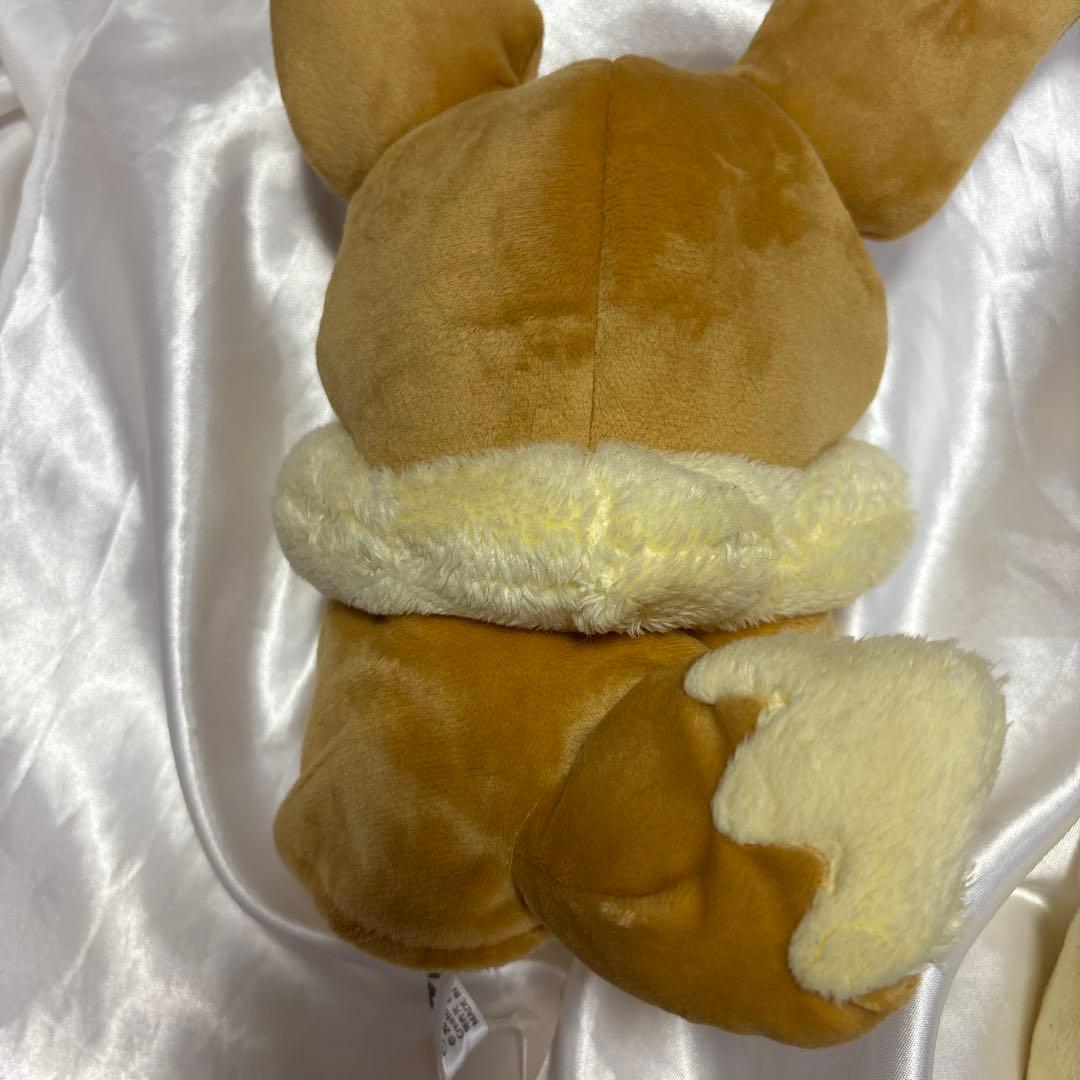 イーブイポンチョのピカチュウ　ぬいぐるみ