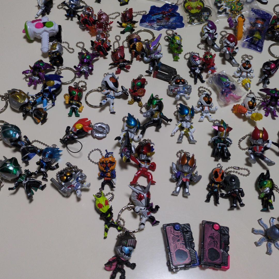 仮面ライダー キーホルダー 約100個以上セット