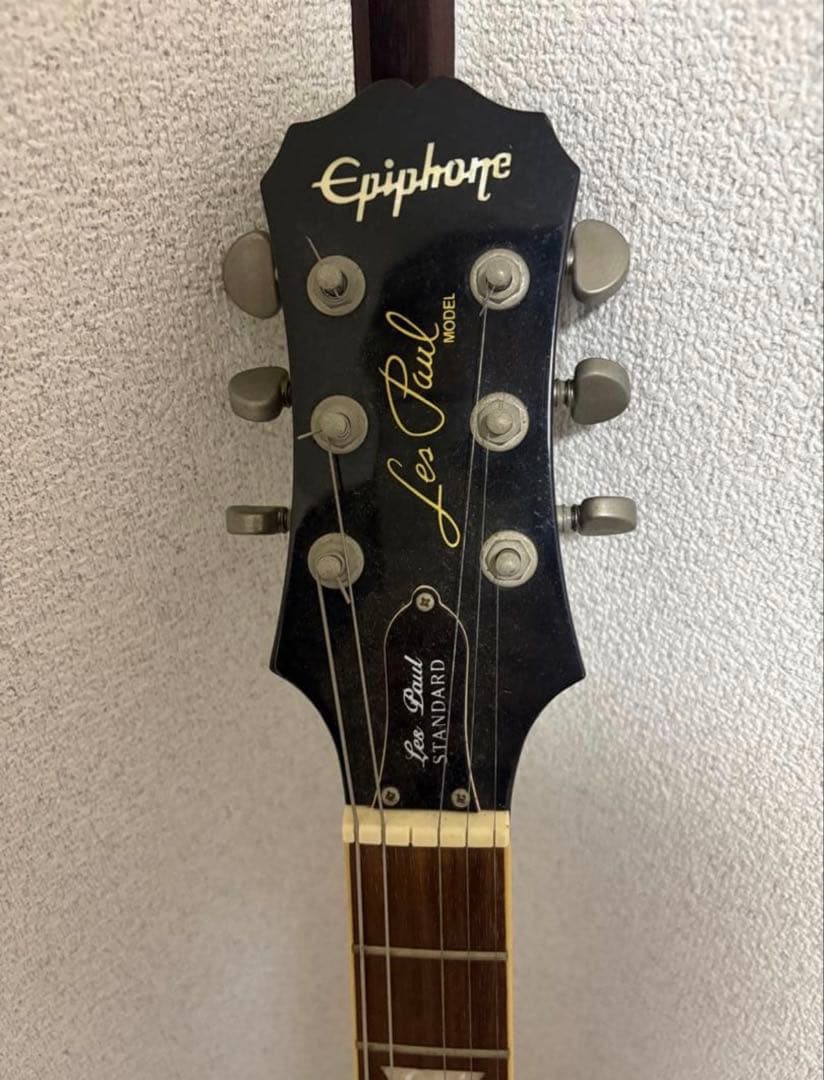 Epiphone（エピフォン）製 エレキギター ケース付き