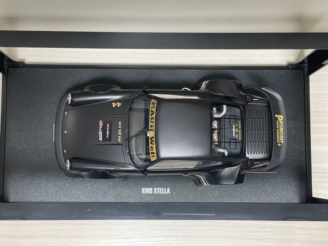 ミニカー GT spirit RWB930 Stella Artois 1/18