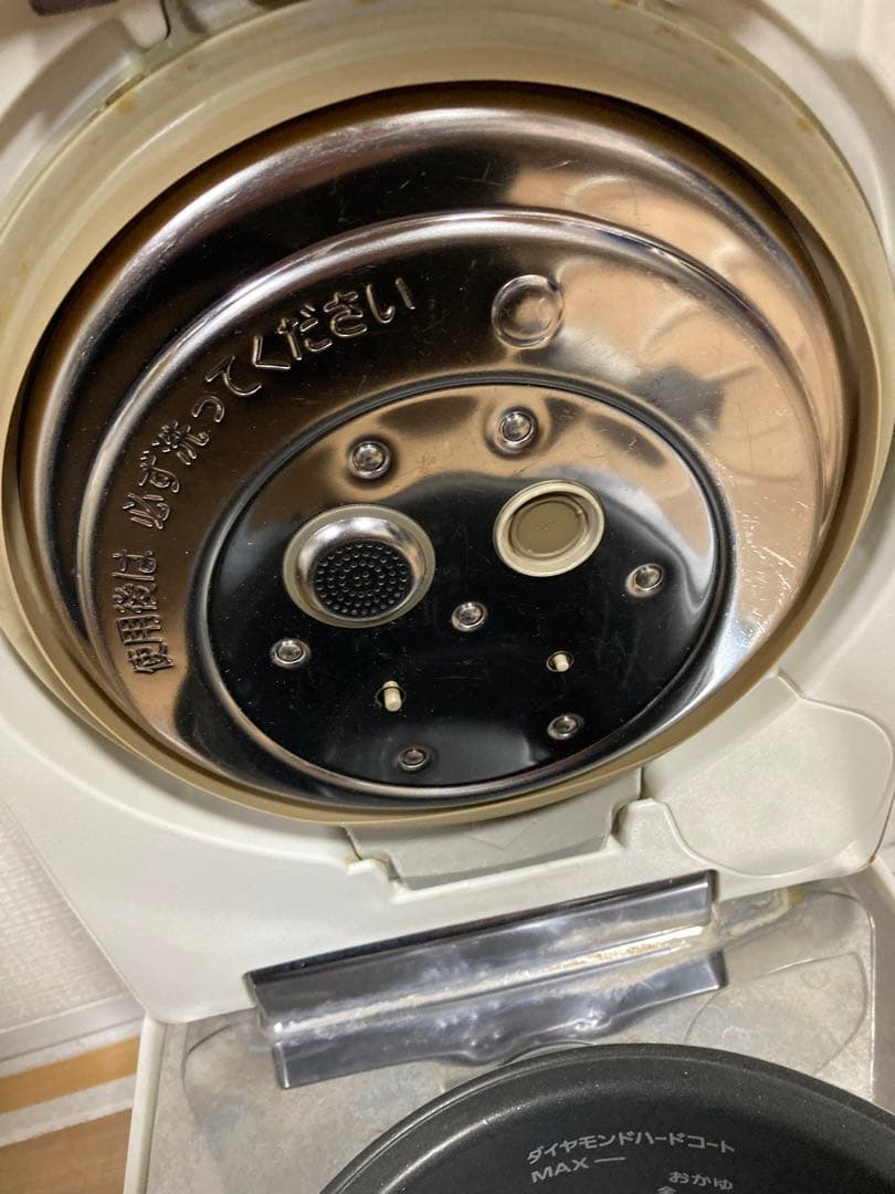 釜☆美品☆Panasonic SR-PW106 Wおどり炊き　IH 炊飯器