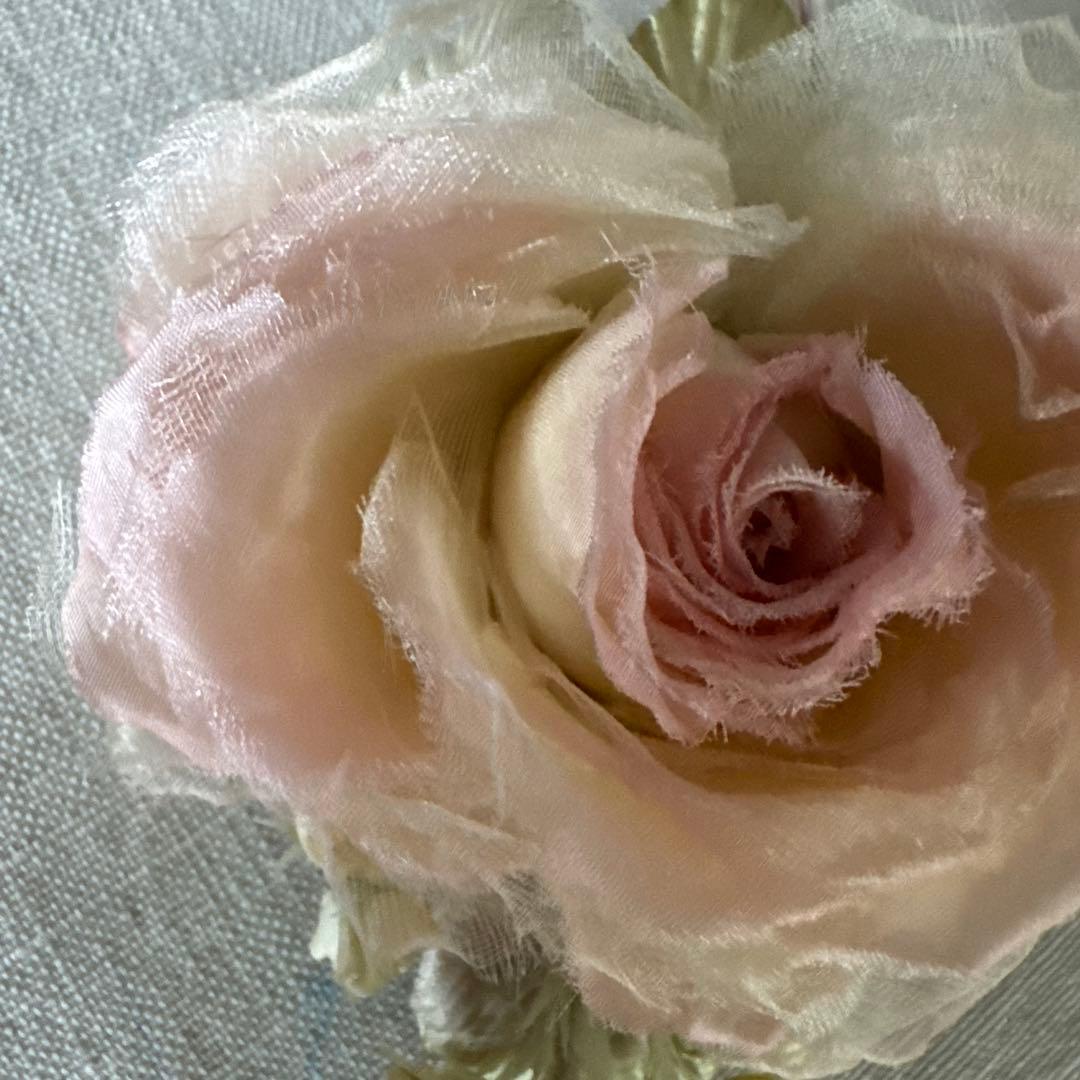 山上るい　布花　ばら　薔薇　白、ピンク手作り　可憐　美しい　未使用