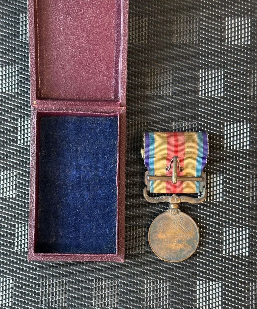 第二次世界大戦　日本軍　勲章　栄光　英雄　戦争　歴史
