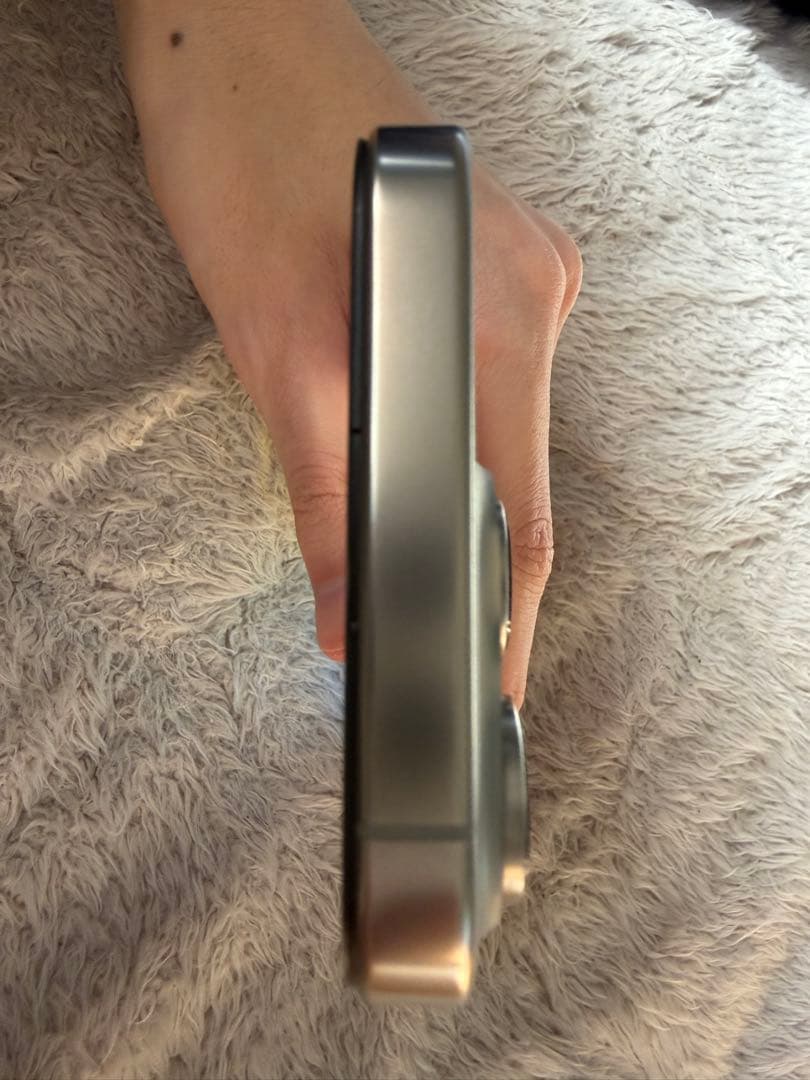 Apple iPhone 16 Pro 128GB ナチュラルチタニウム