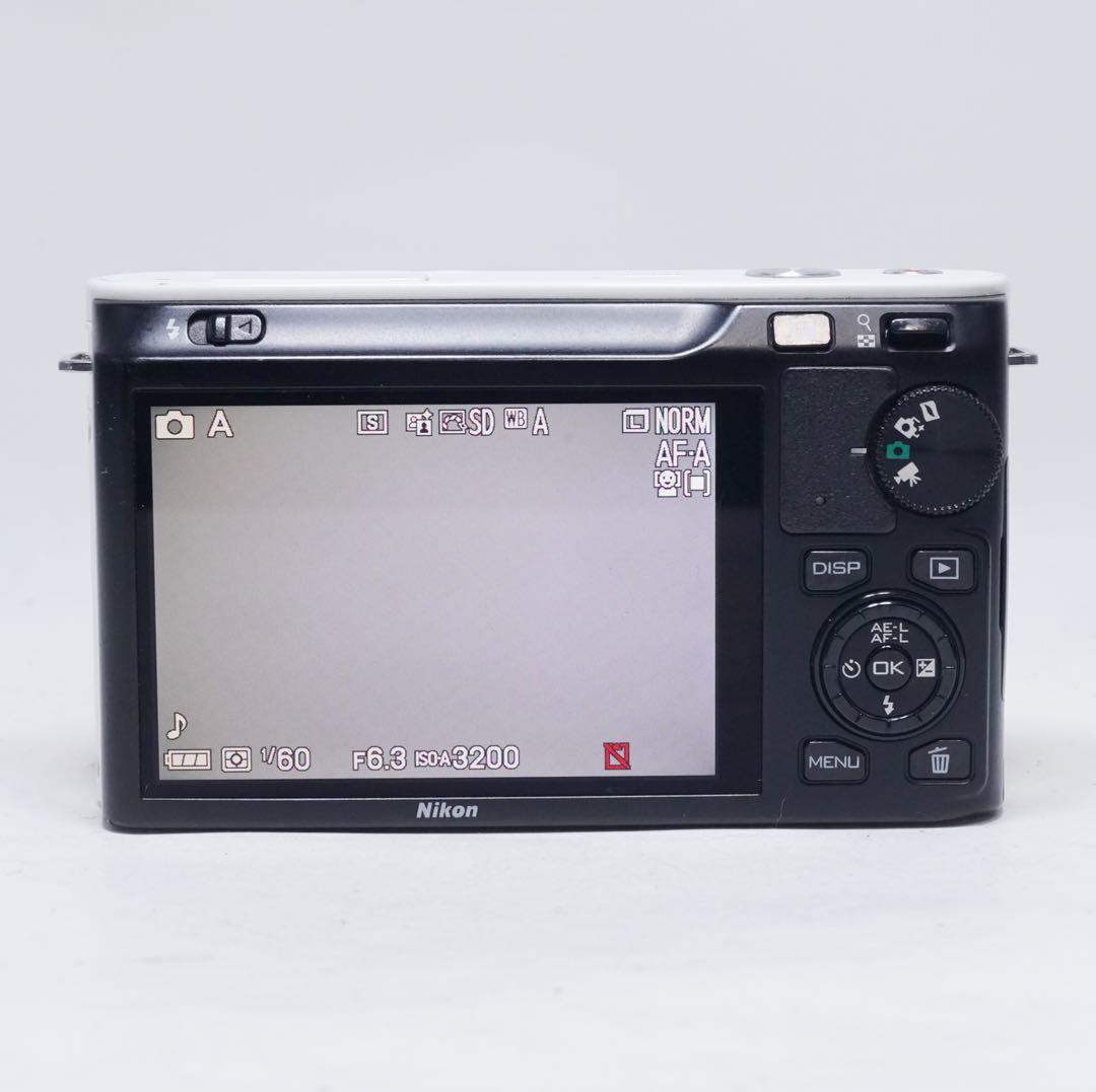 動作確認済 美品 Nikon 1 J1 10-30mm レンズセット ホワイト