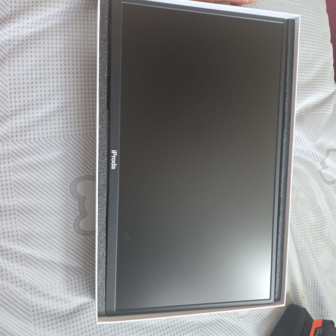 モバイルモニター18.5インチ