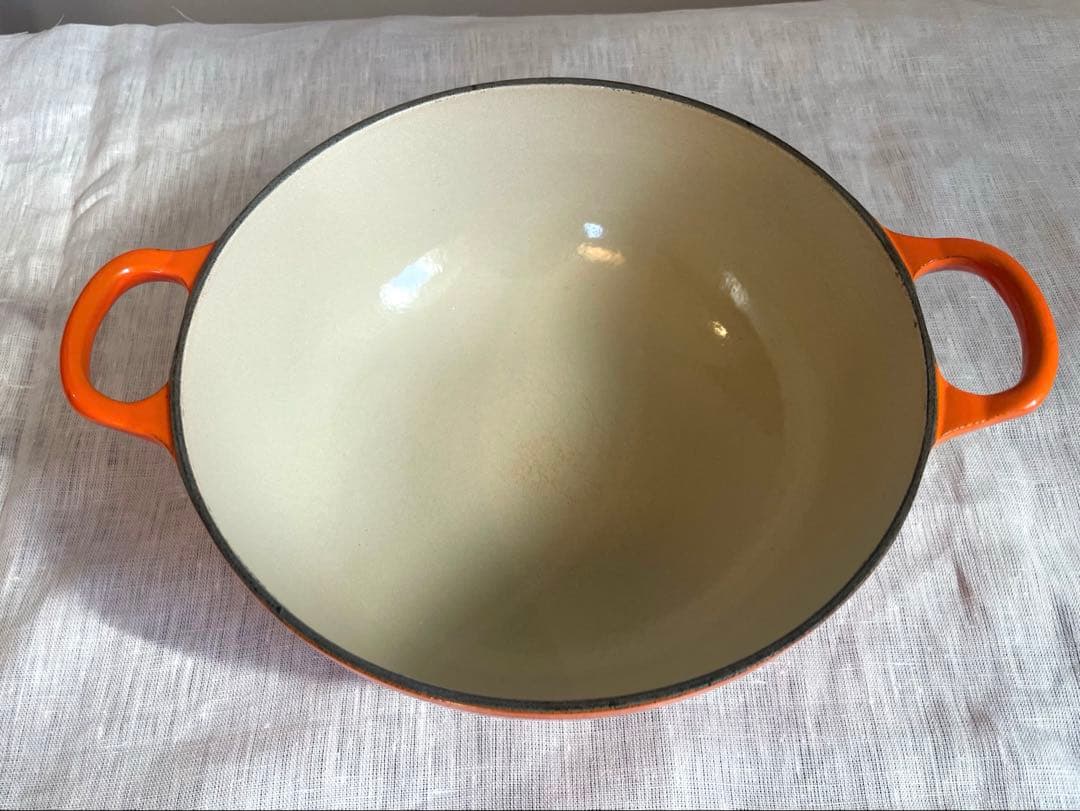 【いずみん】LE CREUSET ルクルーゼ　両手鍋 22cm