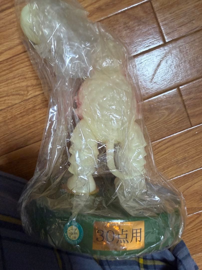 【summer様】M1号怪獣人形シリーズ取扱店 カウンターピグモン 蓄光