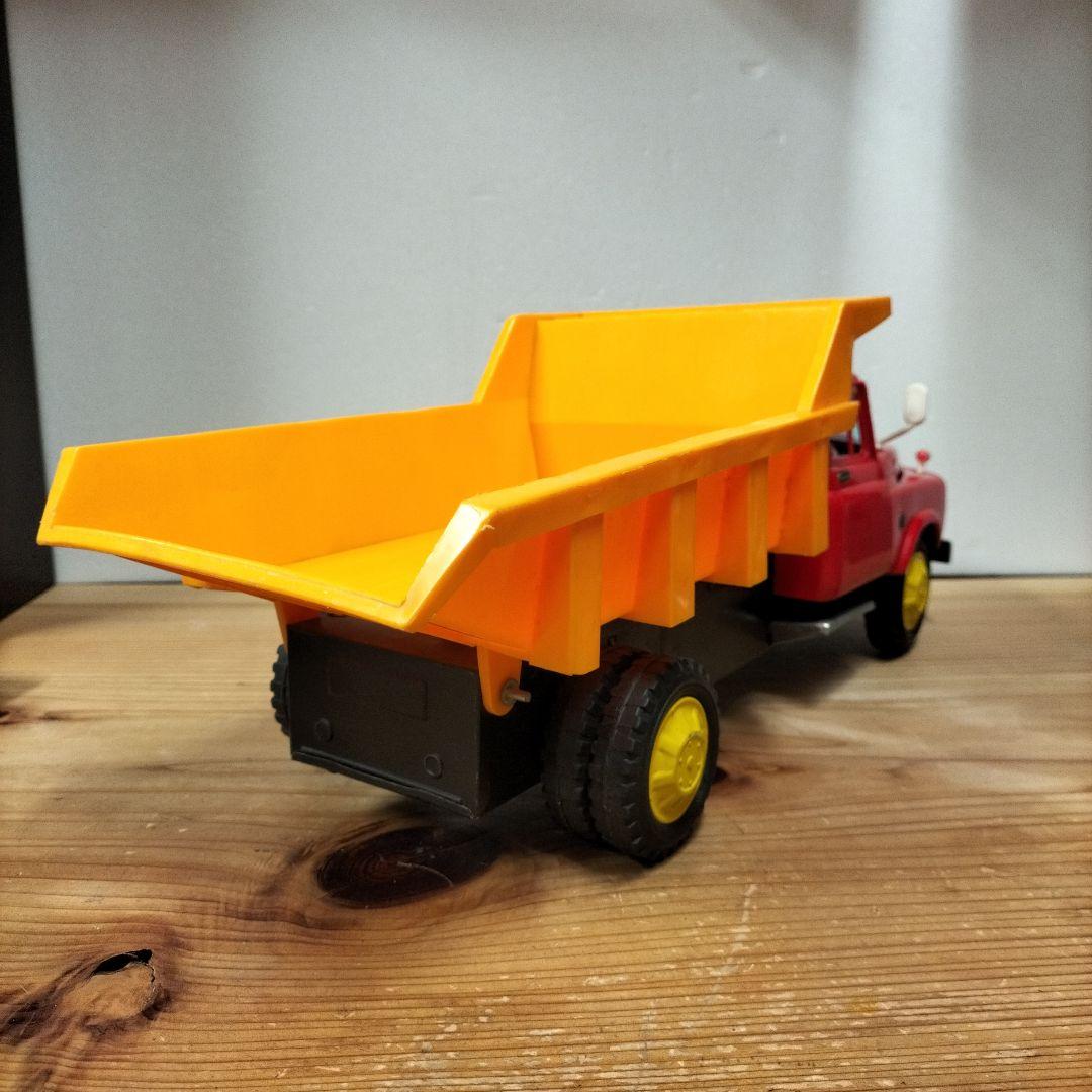 ヨネザワ　大型ダンプカー　ブリキ