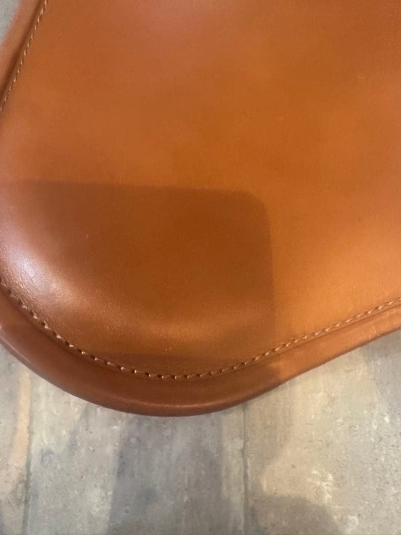 CUERO BKF バタフライスツール レザー キャメル 北欧 クエロ