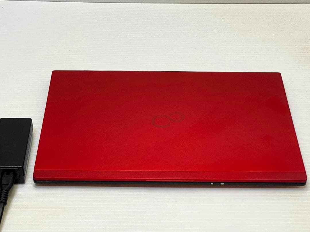 ガーネットレッド 第10世代Core i5 LIFEBOOK U9310/D7